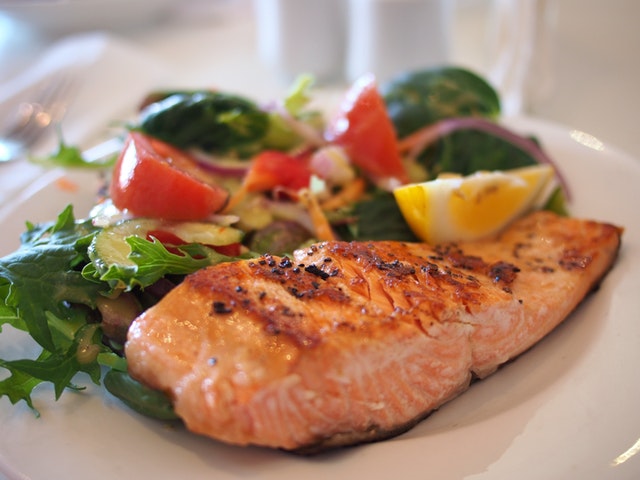 grilled salmon and a salad for a healthy meal